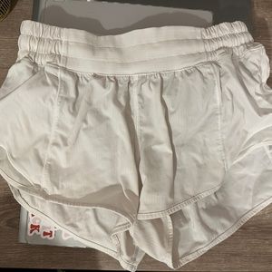 white hotty hot shorts 2.5”